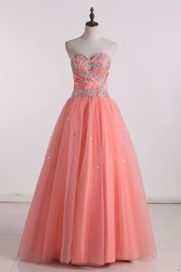 2024 Hot Fuchsia Quinceanera Dresses Ball Gown Sweetheart Floor-Length Tulle With Embroidery Lace PHANYMMX