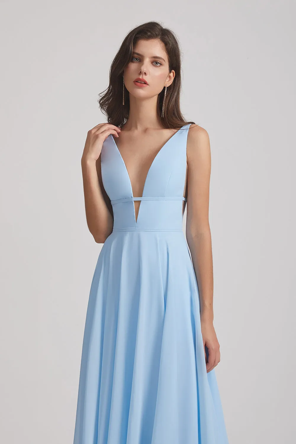 Deep V-Neck Chiffon Bridesmaid Dresses with Low Cut V Back (AF0067)