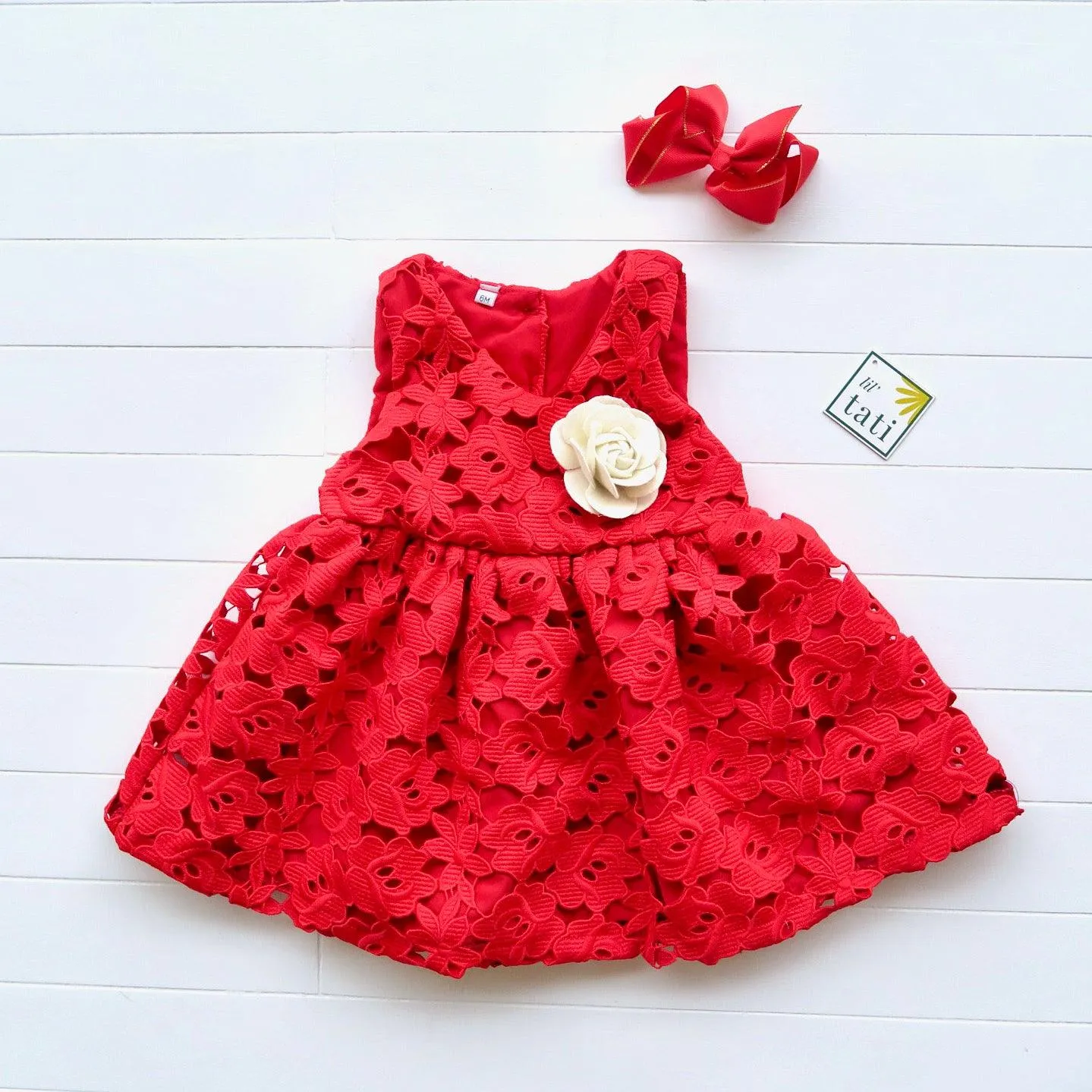 Iris Dress in Flower Lace Red