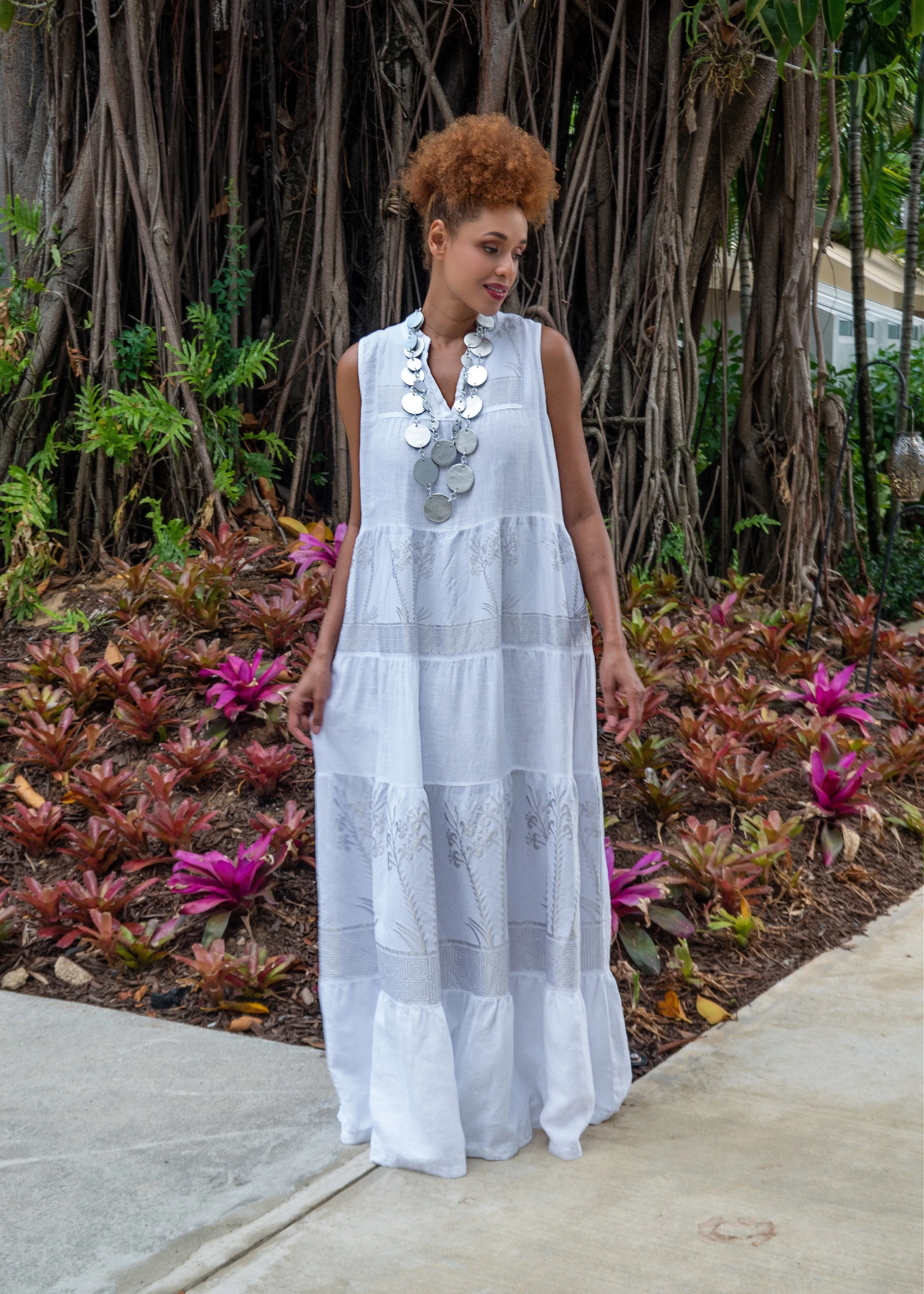 Long Linen Dress w.Embroidery - White/Silver