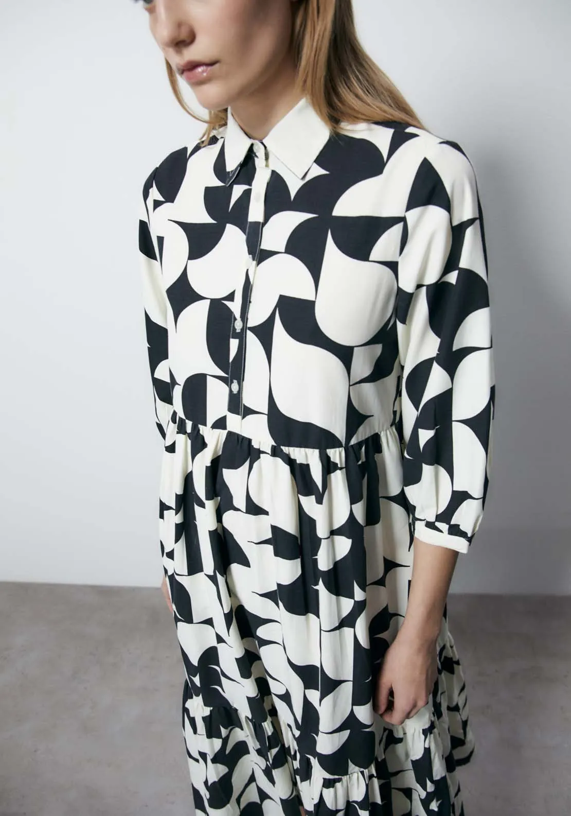 Long Sleeve Printed Dress - Black