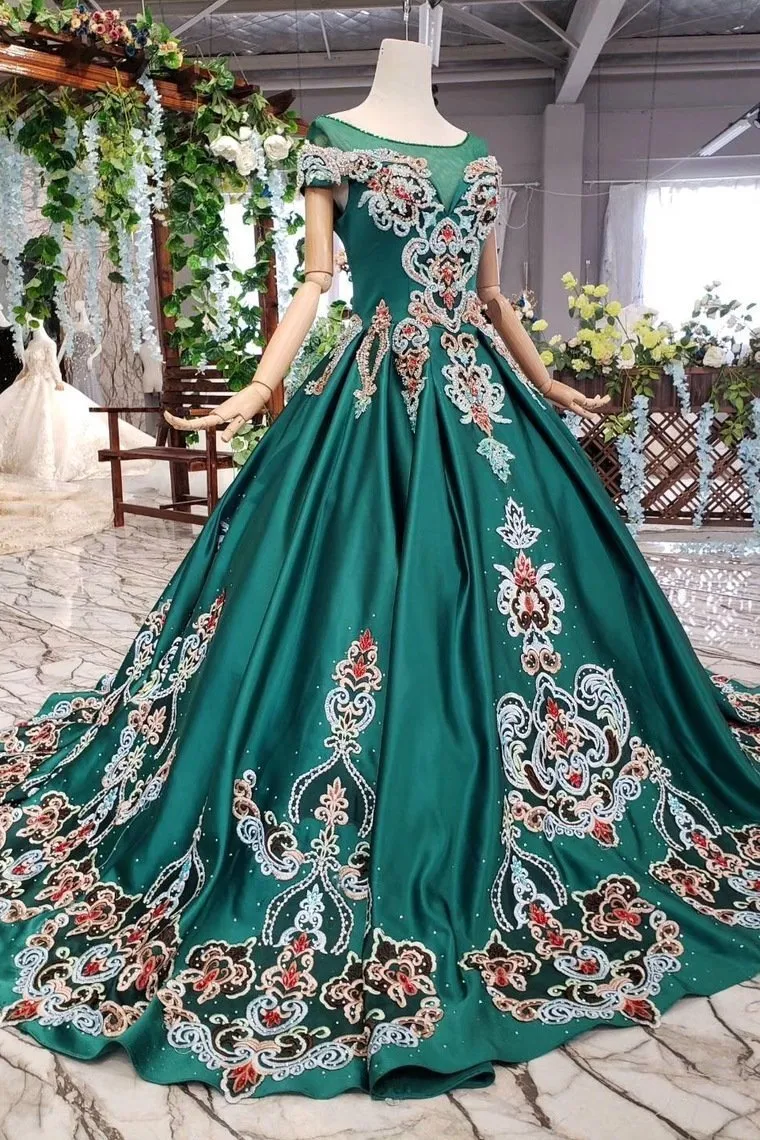 Simple Green Satin Short Sleeve Ball Gown Lace up with Applique Beads Prom Dresses