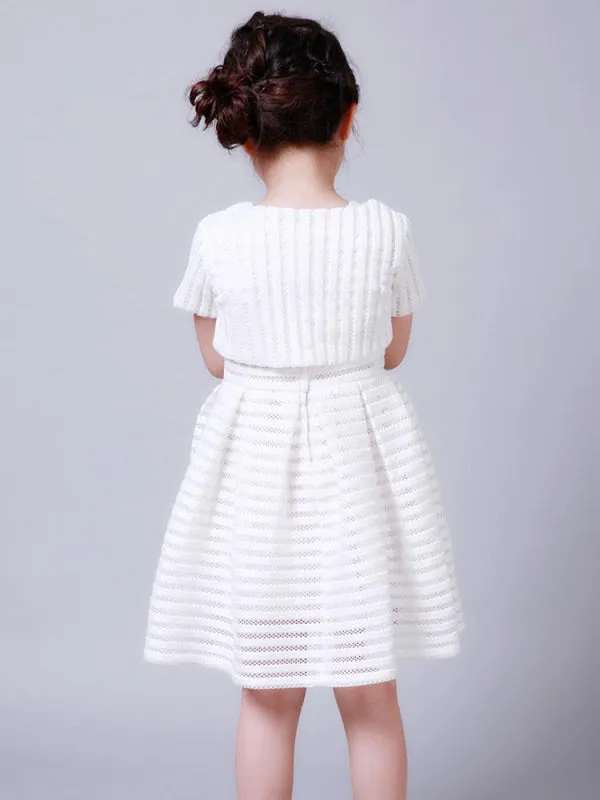 White Short Sleeves Cotton Blend Flower Girl Dresses Tea-Length A-Line Pleated Kids Daily Wear Dress